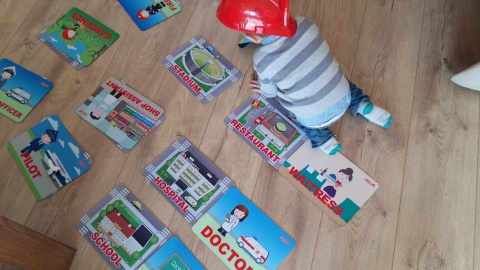 Play me Kiddo Zawody cz.1, Maty edukacyjne, angielski, gra językowa,gra ruchowa, pomoce dydaktyczne Play me Kiddo Zawody cz.1, Maty edukacyjne, angielski, gra językowa,gra ruchowa, pomoce dydaktyczne